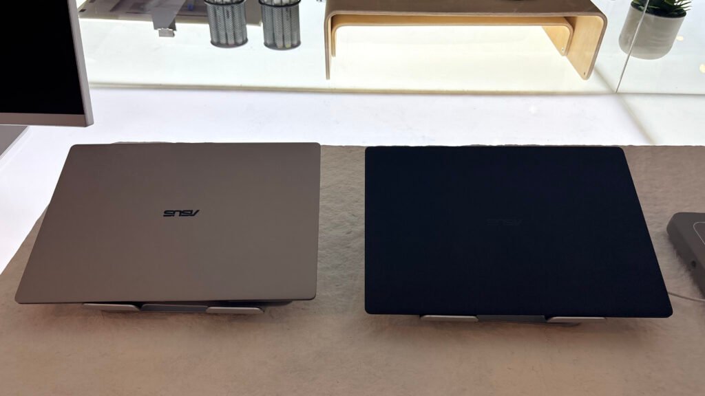 ASUS ExpertBook Ultra B9406CAA 1