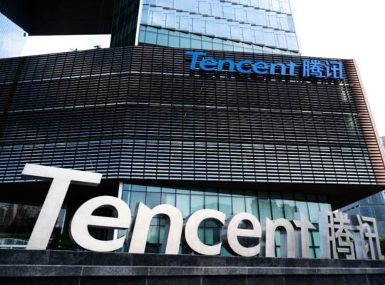 Tencent Jual Saham Studio Jepang
